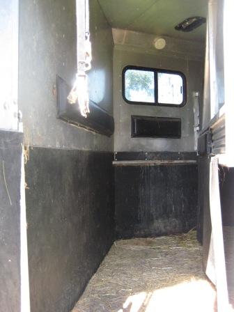 six_horse_trailer8